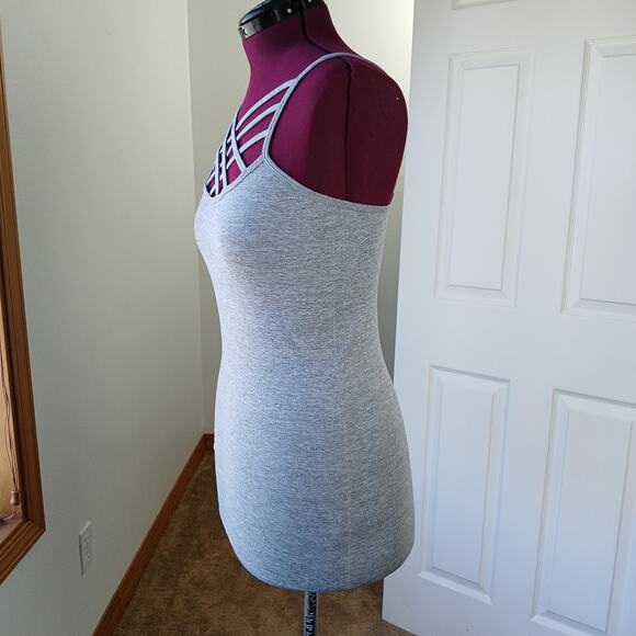 2X/3X Black Triple Criss-Cross Cami Zenana seamless plus sized camisole - Picture 3 of 10